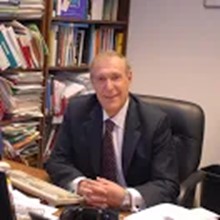 Dr. Elie Geisler